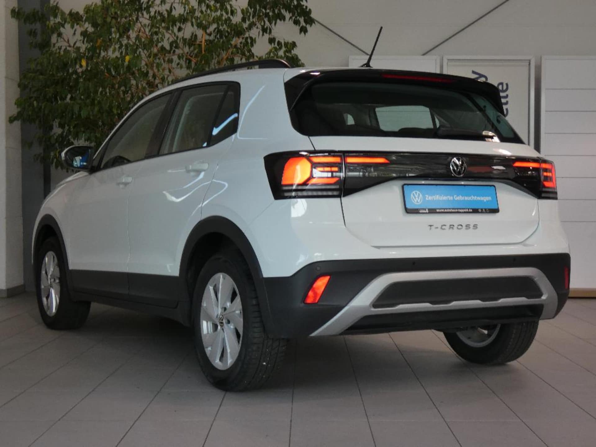 Volkswagen T-Cross Life