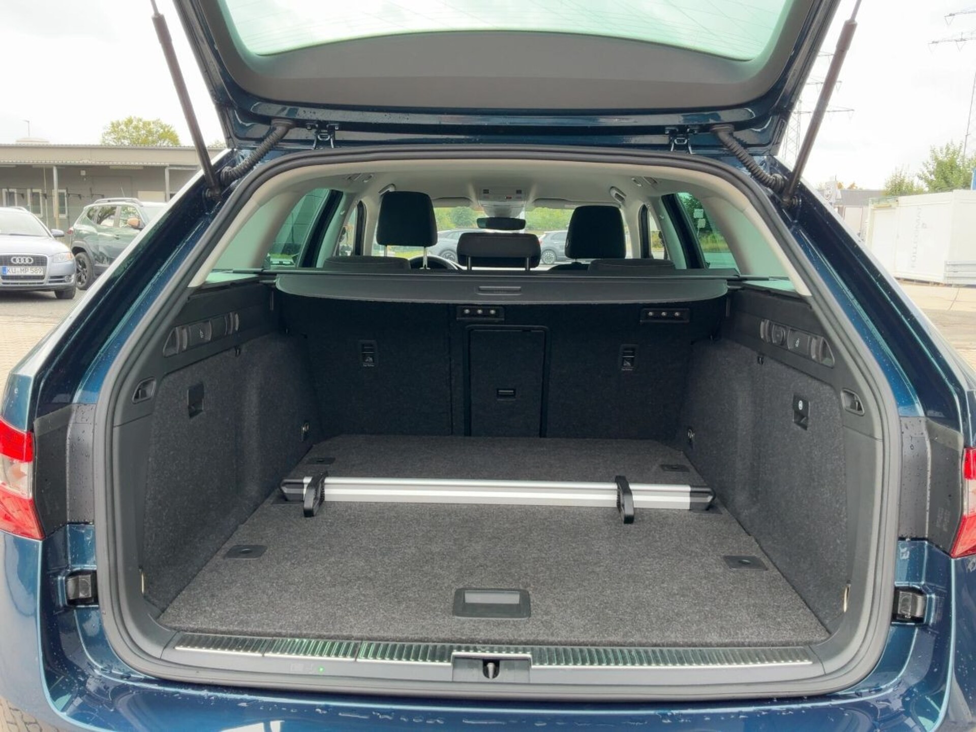 Skoda Superb Combi Ambition