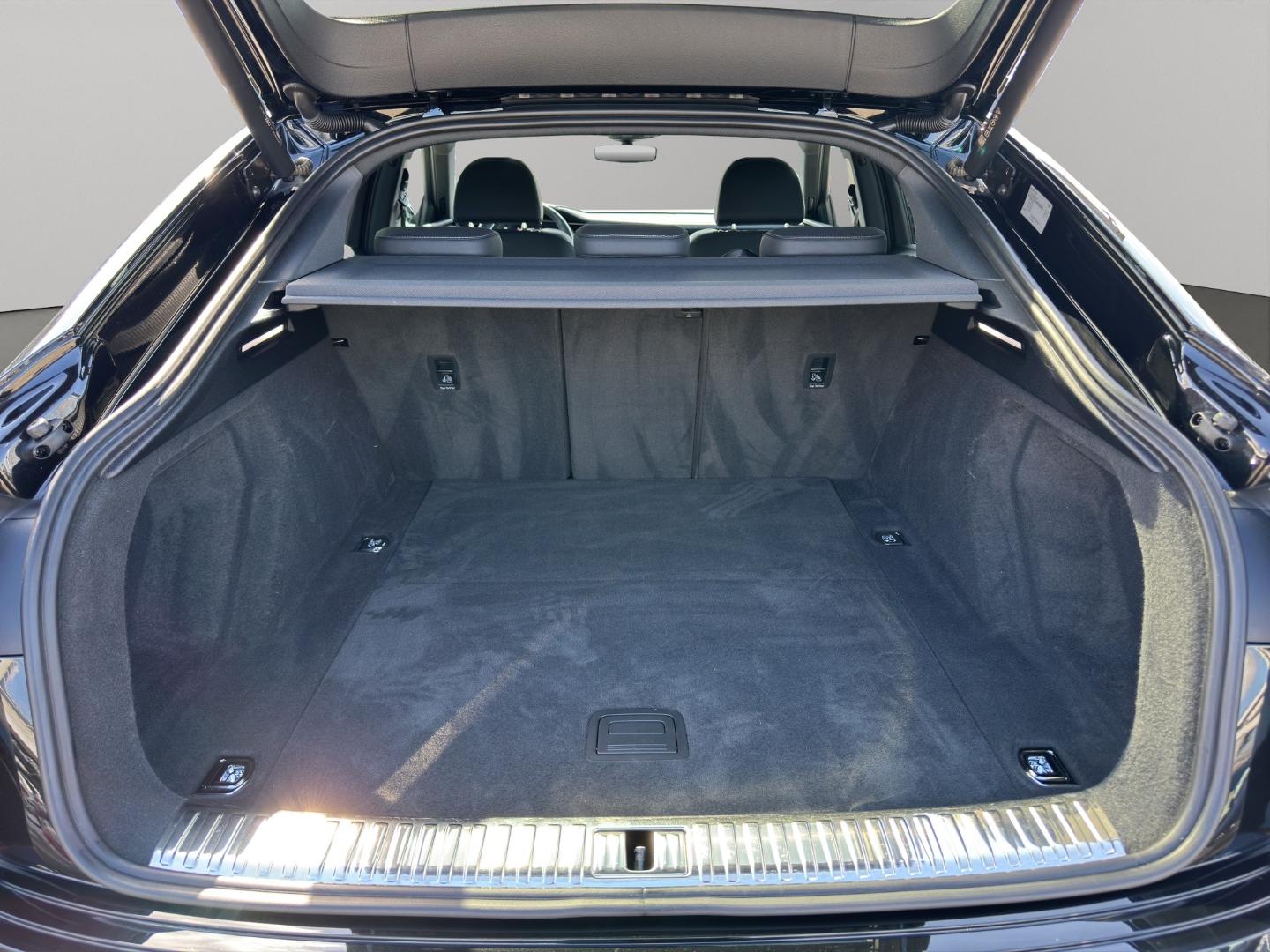 Image about Audi e-tron Sportback S line 55 quattro