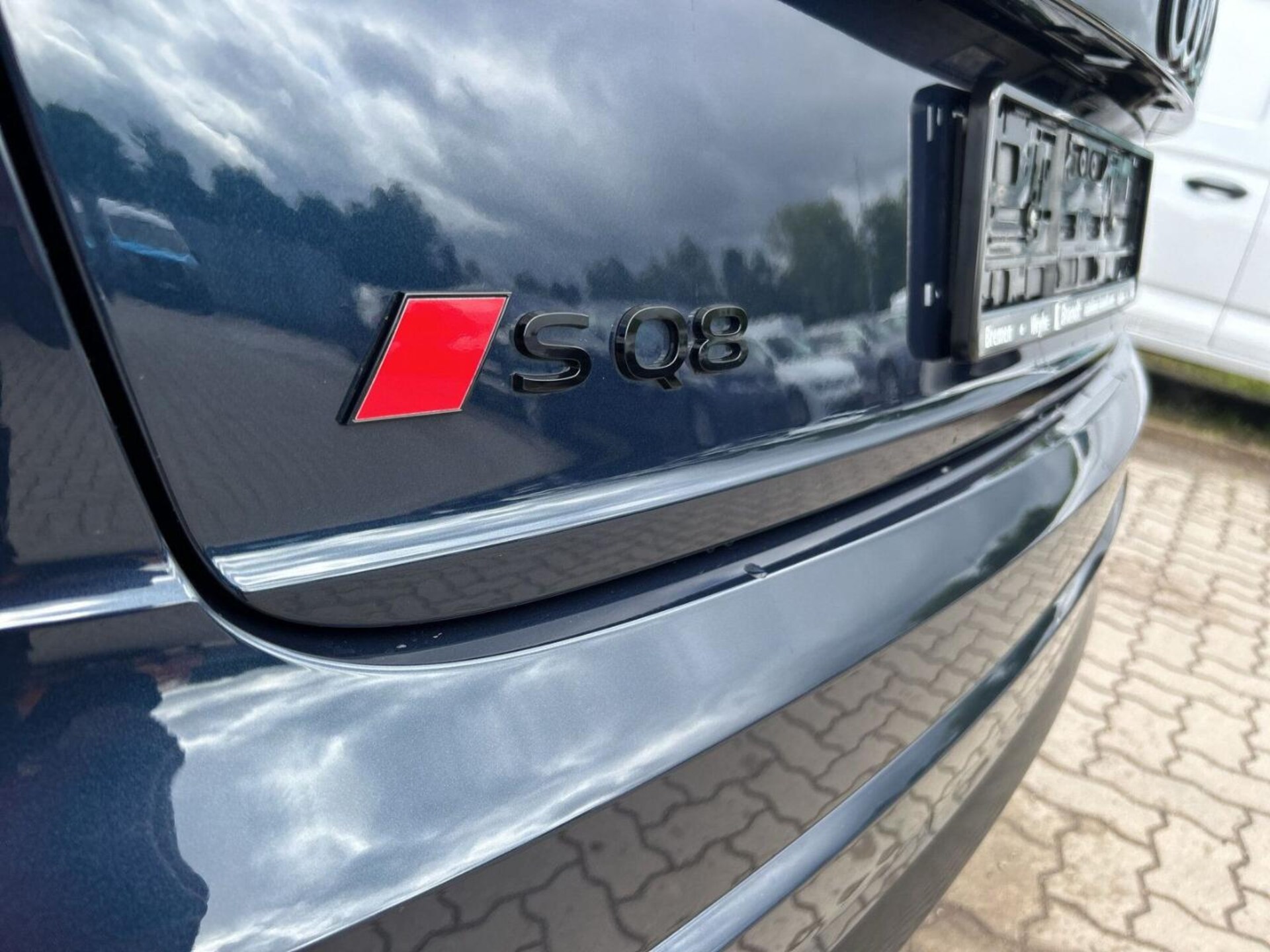 Audi SQ8 SUV