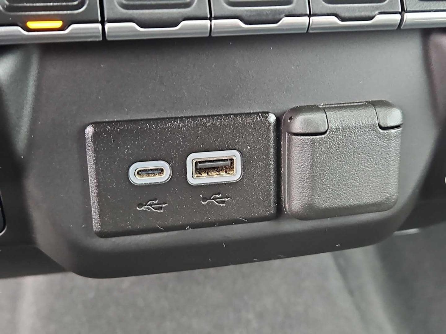 2024 GMC Sierra 1500 Pro - Photo 19