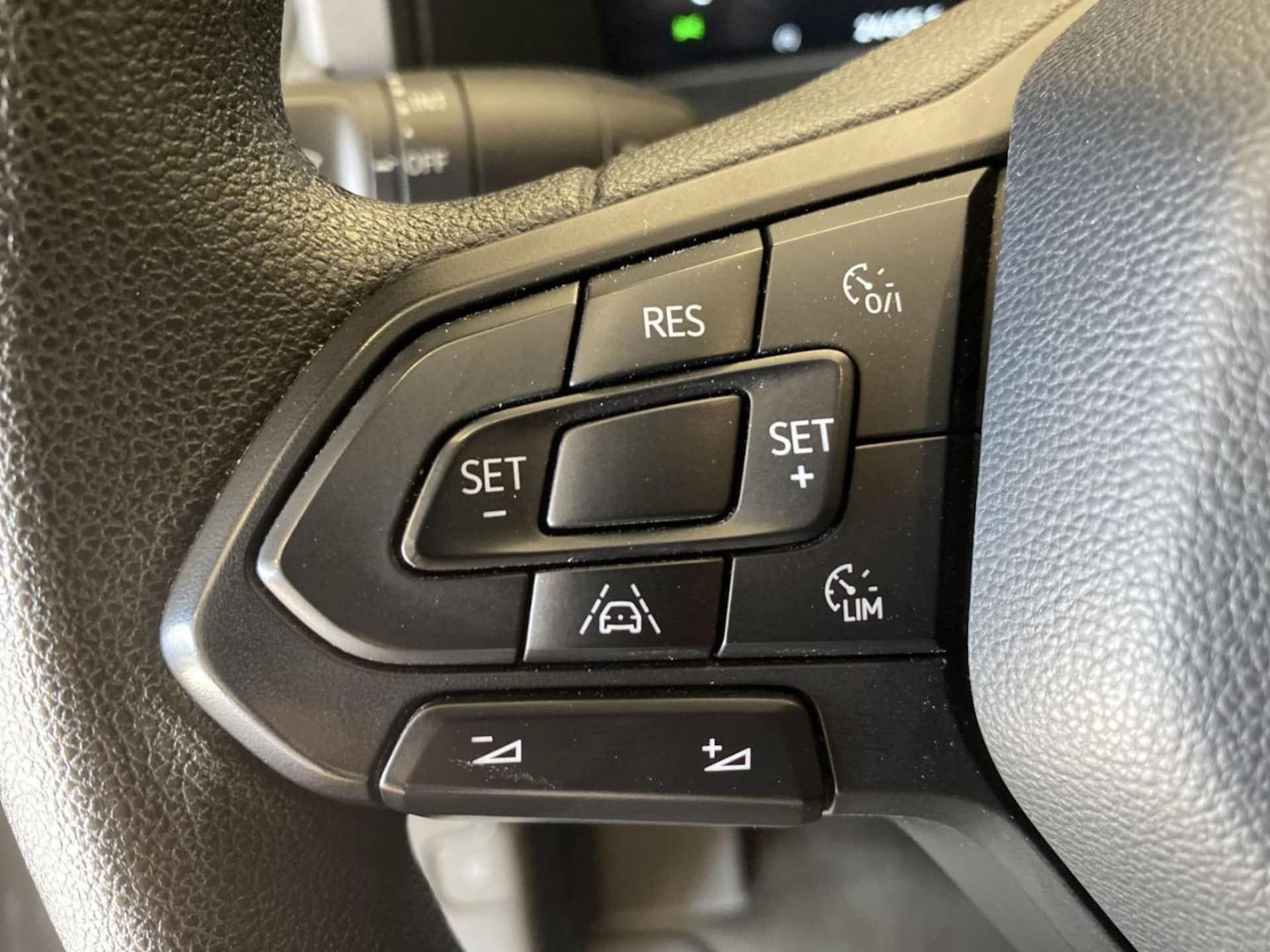 Volkswagen Transporter Kasten langer Radstand