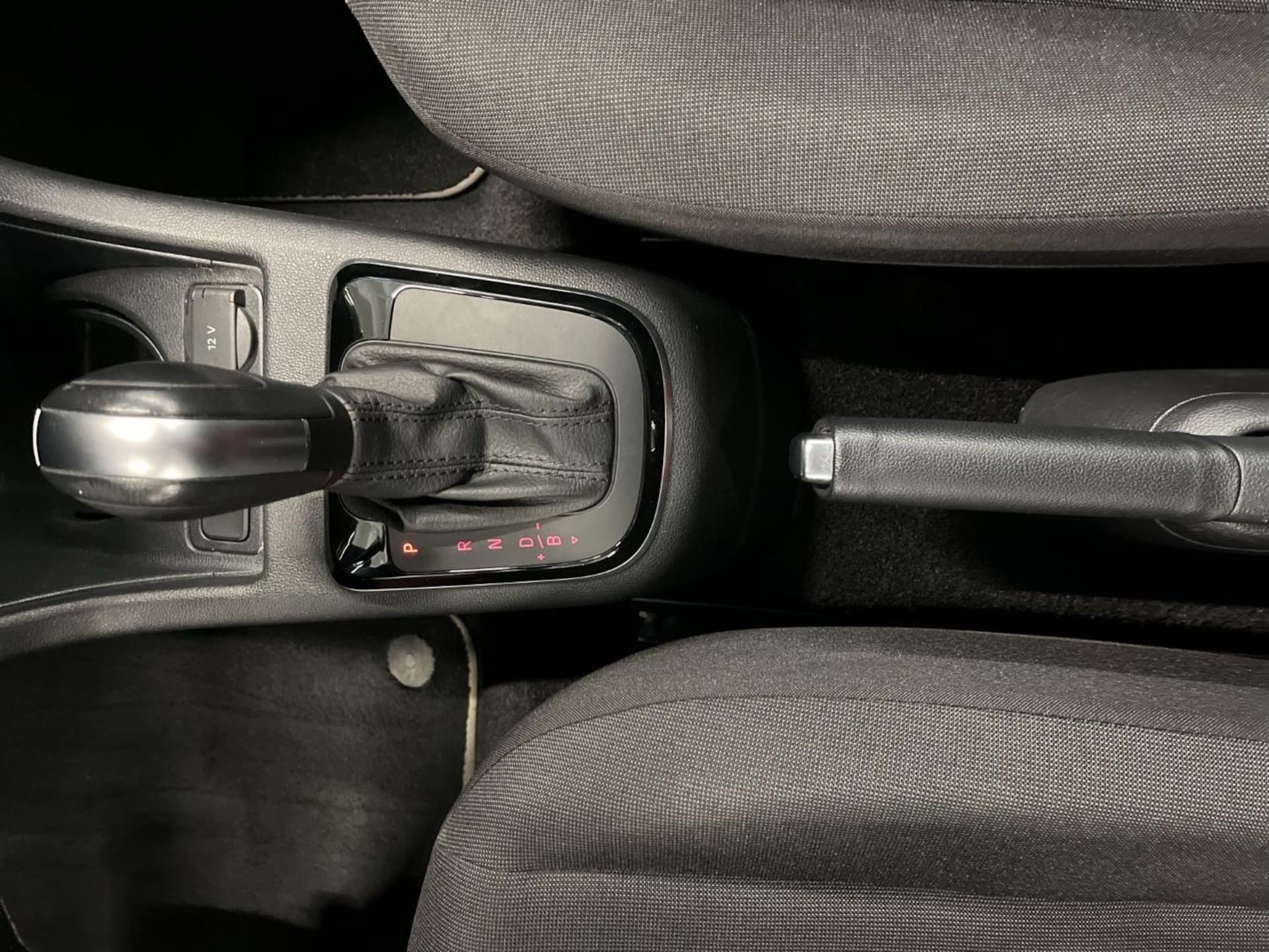 Volkswagen e-up! Style "Plus"