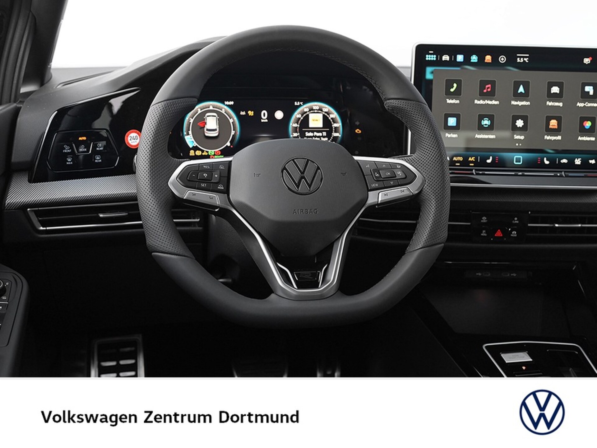 Volkswagen Golf R-Line
