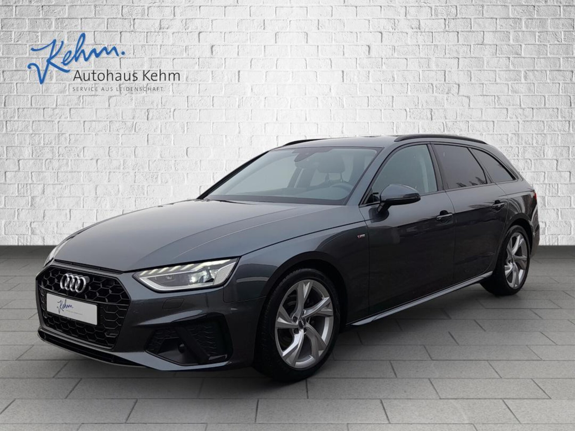 Audi A4 Avant S line