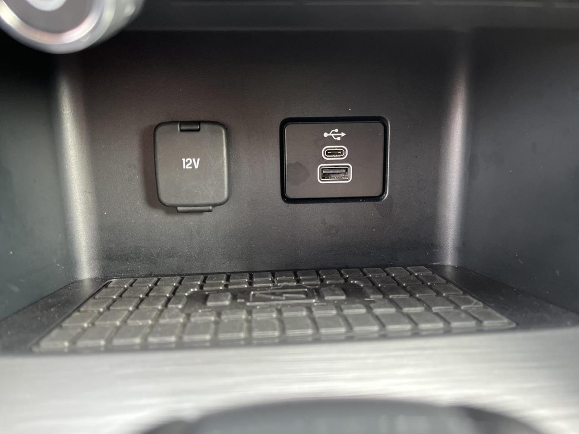 Volkswagen Amarok Aventura