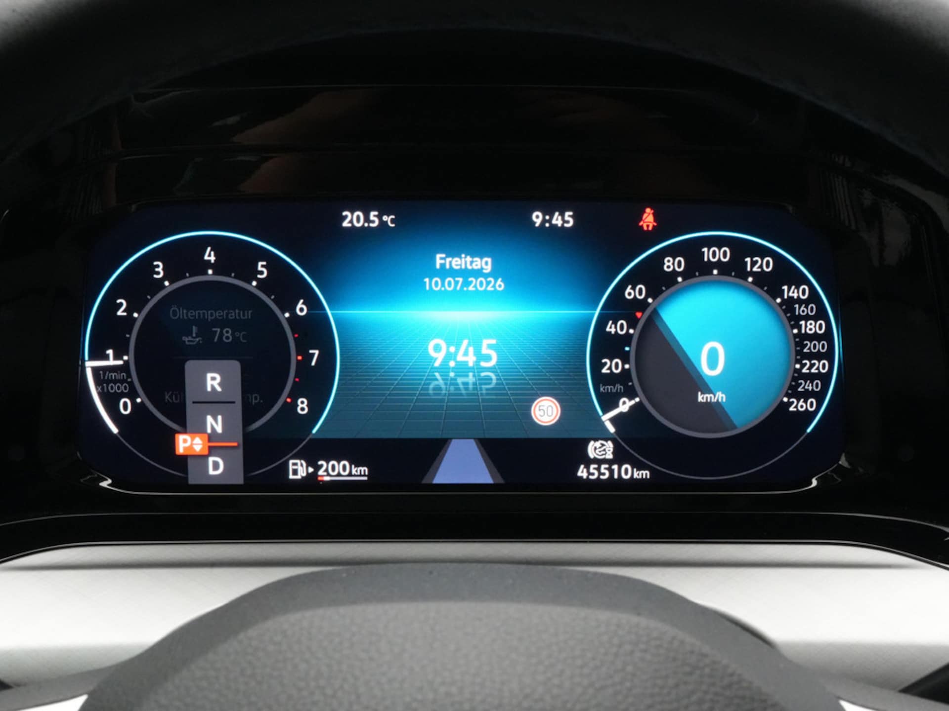 Volkswagen Golf Life