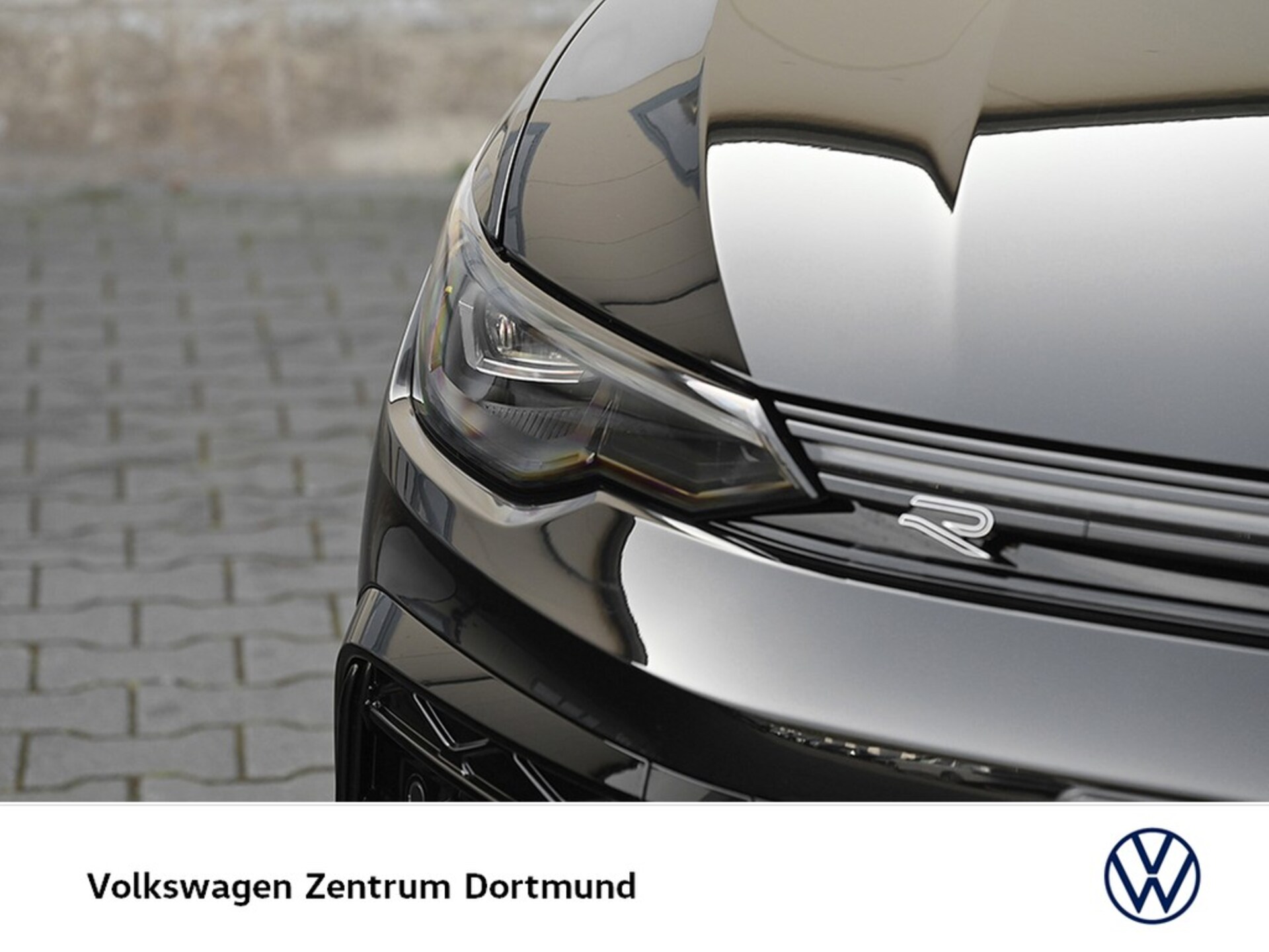 Volkswagen Golf R-Line