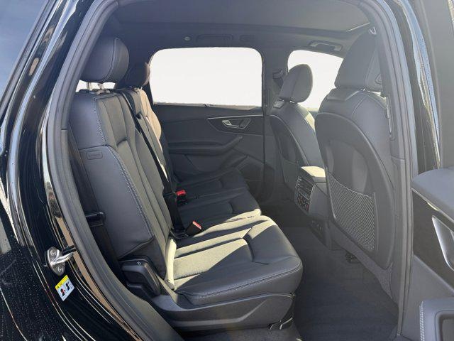 2026 Audi Q7 Premium Plus - Photo 18