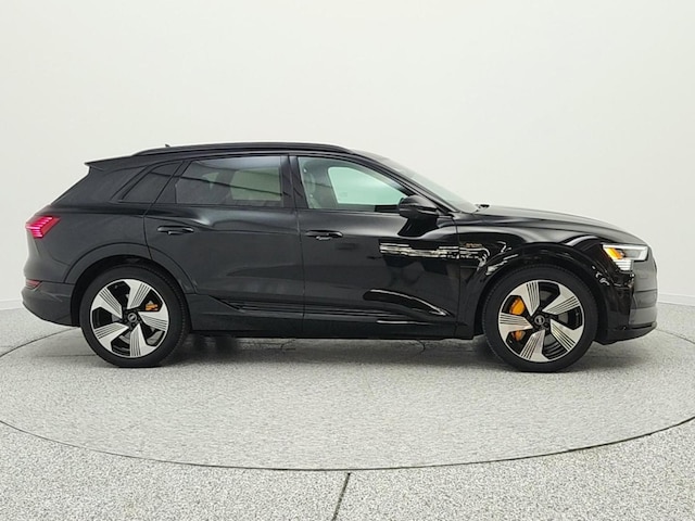 2023 Audi e-tron