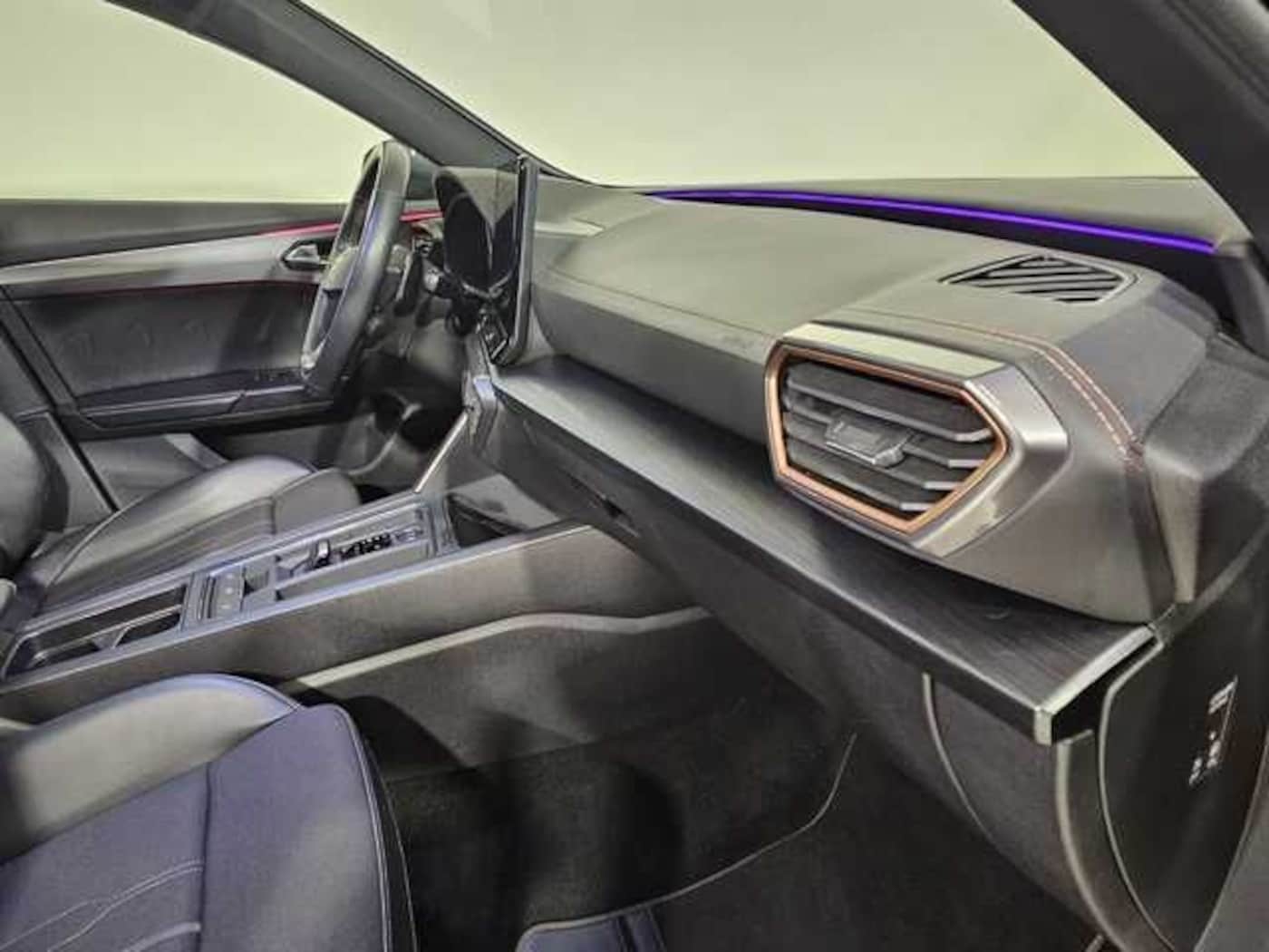 CUPRA Formentor 1.4 e-Hybrid VZ DSG 180 kW (245 CV) — photo 14