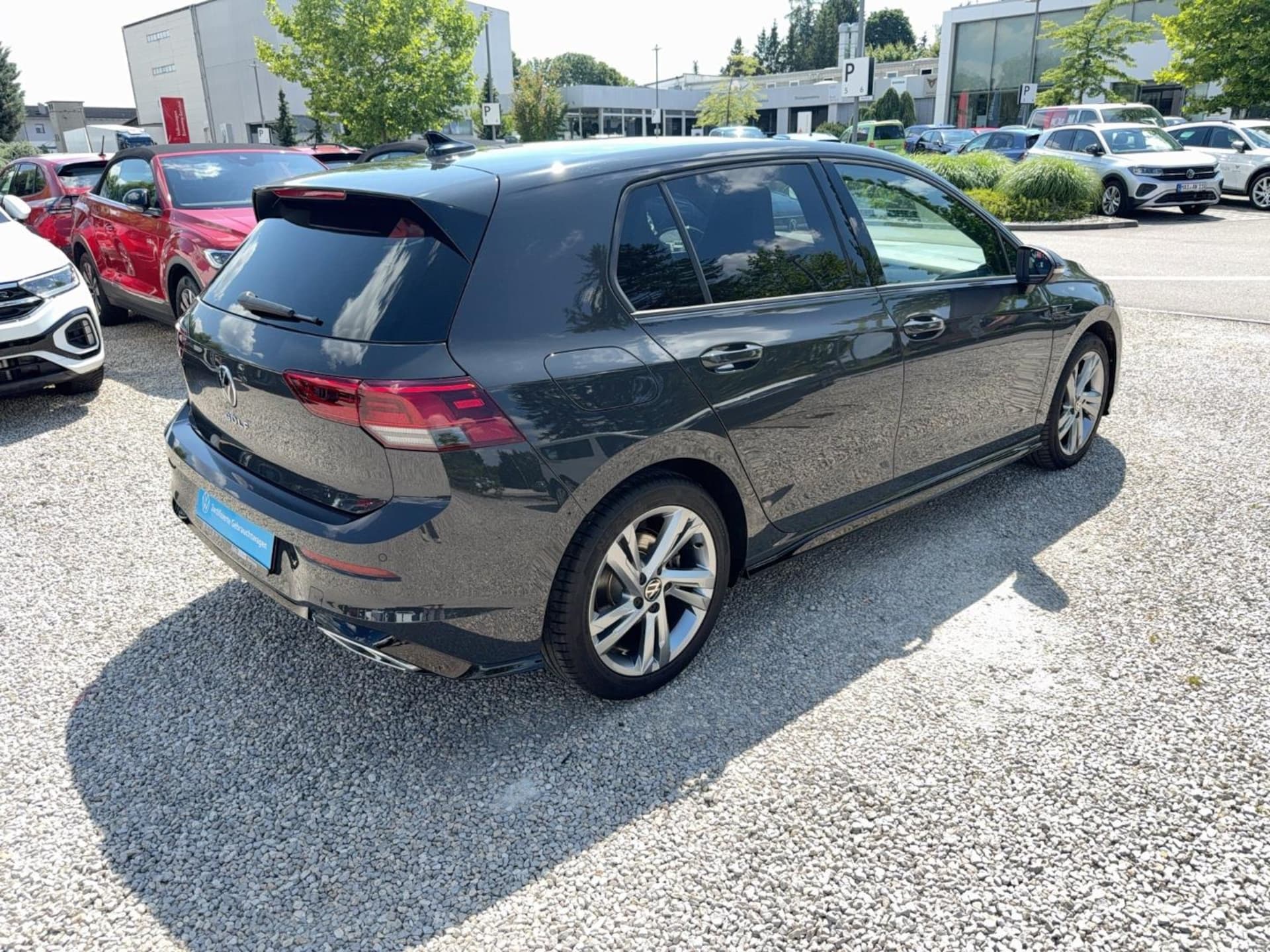 Volkswagen Golf R-Line