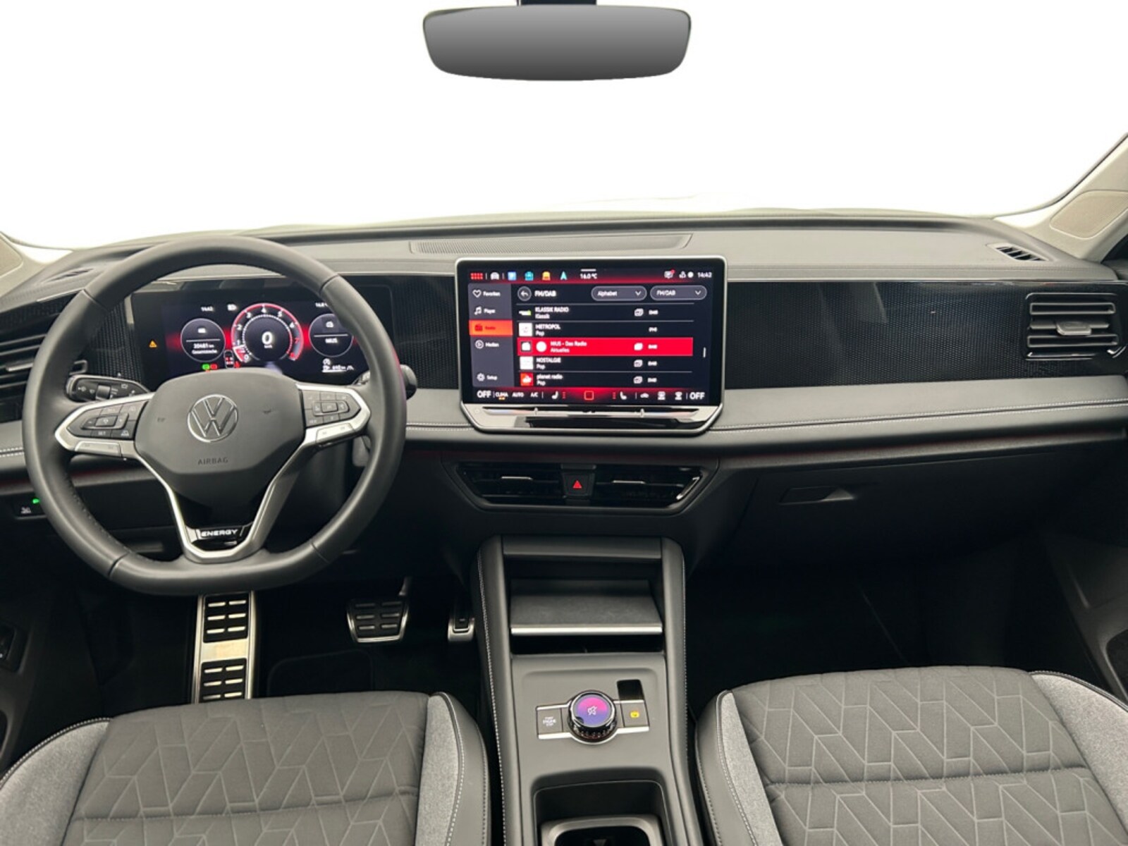 Volkswagen Tiguan – Bild 10