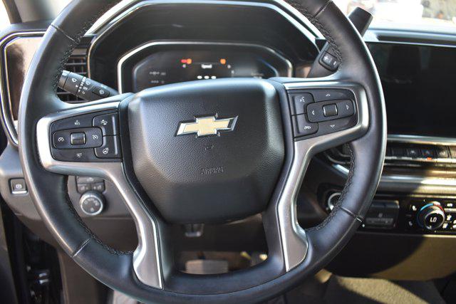 2025 Chevrolet Silverado 1500 LT - Photo 12
