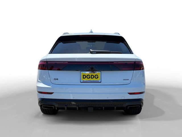 2026 Audi Q8