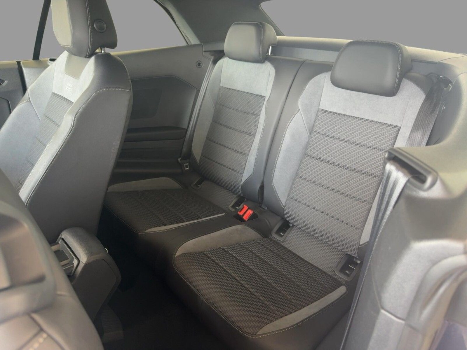 Volkswagen T-Roc Cabriolet – Bild 10