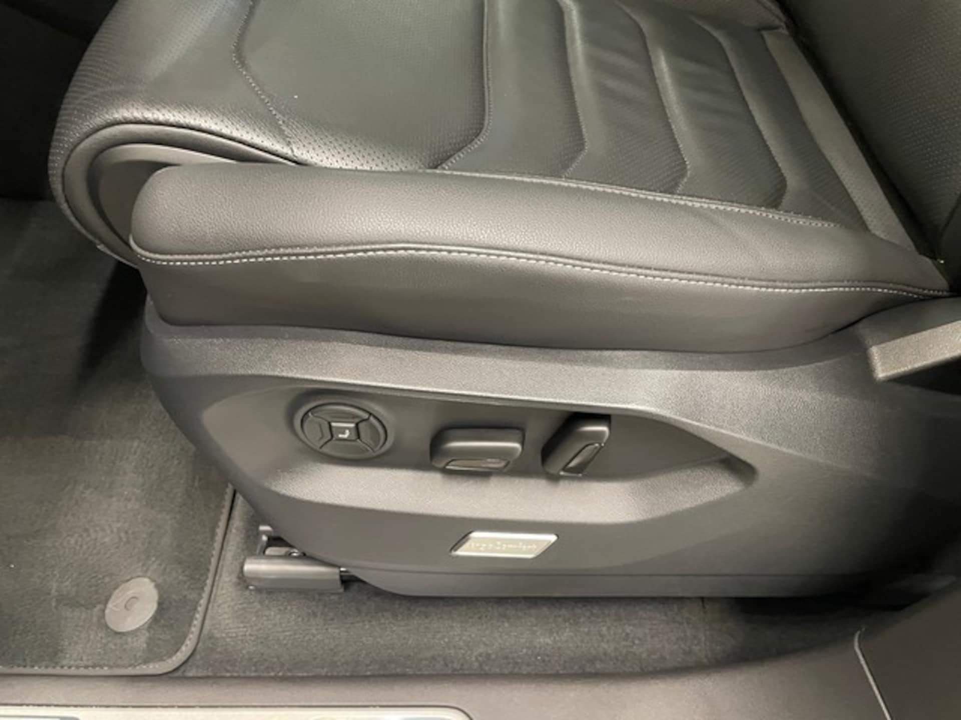 Volkswagen Touareg Elegance