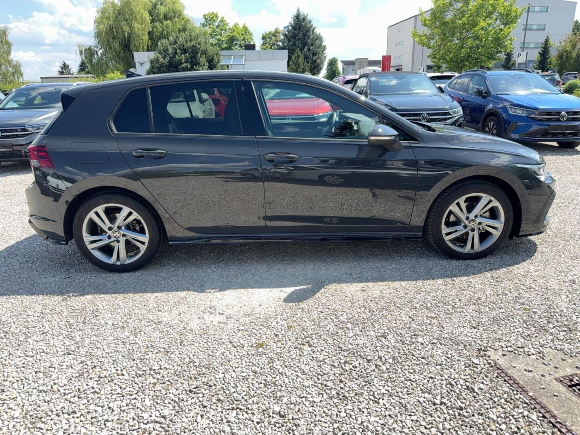 Volkswagen Golf R-Line