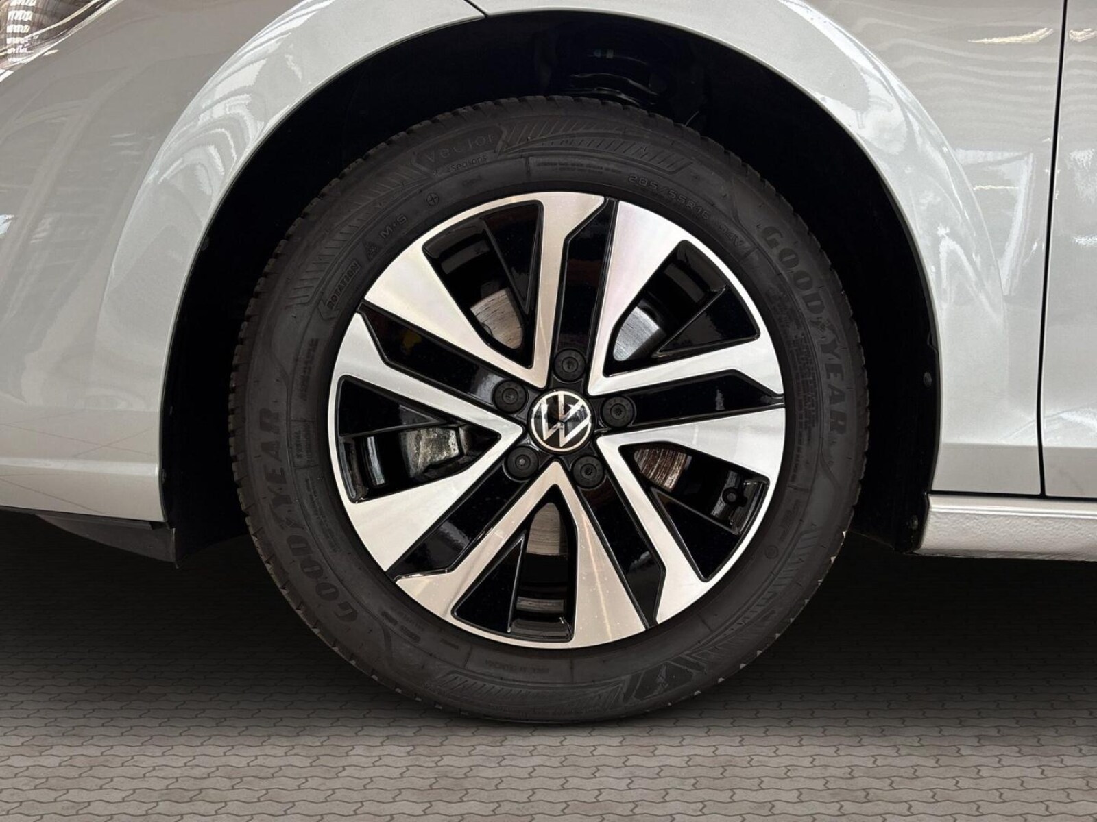 Volkswagen Golf – Bild 2