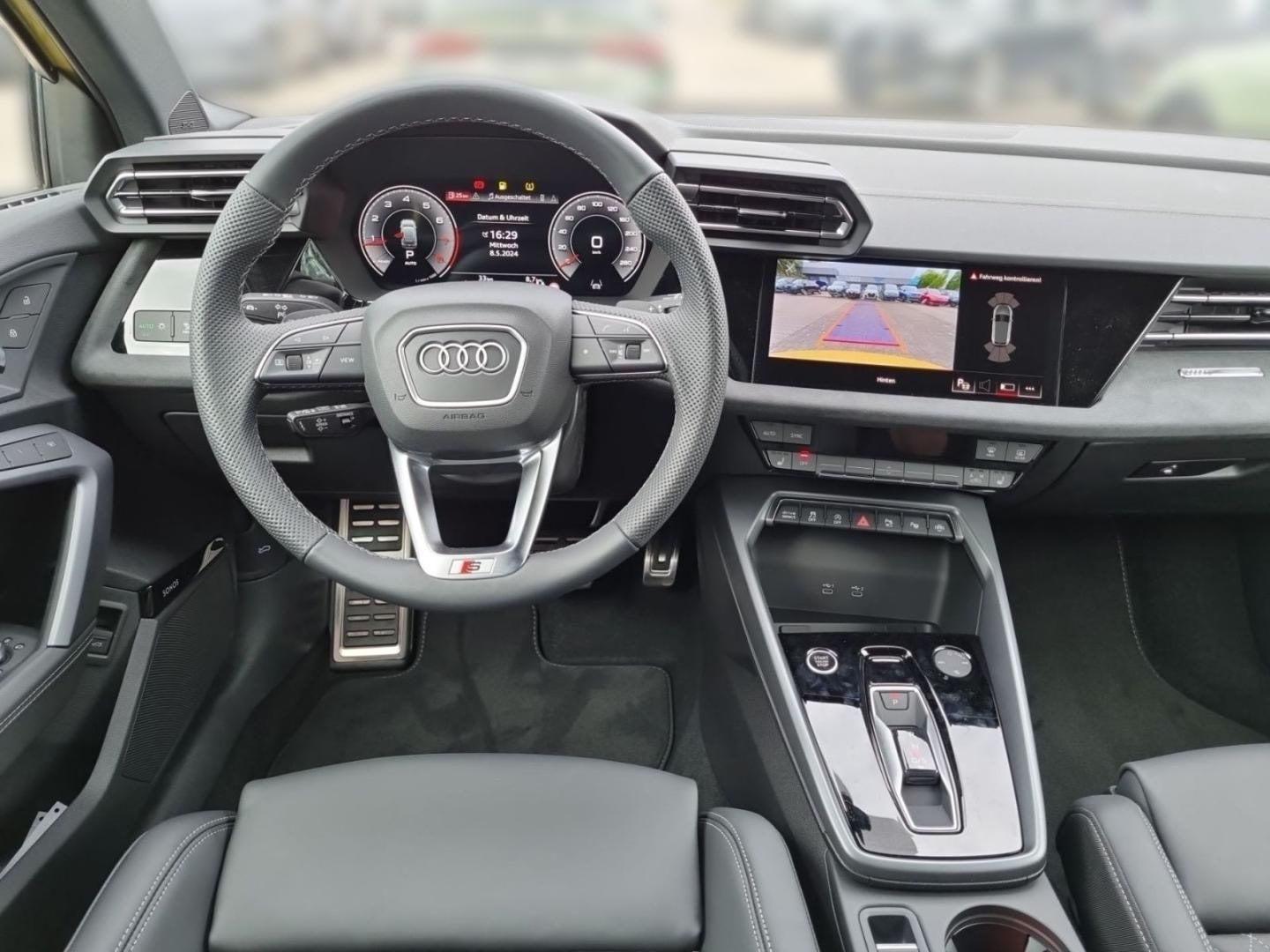 Bild über Audi A3 allstreet 35 TFSI S tronic - für weitere Informationen kontaktieren Sie den Audi Partner