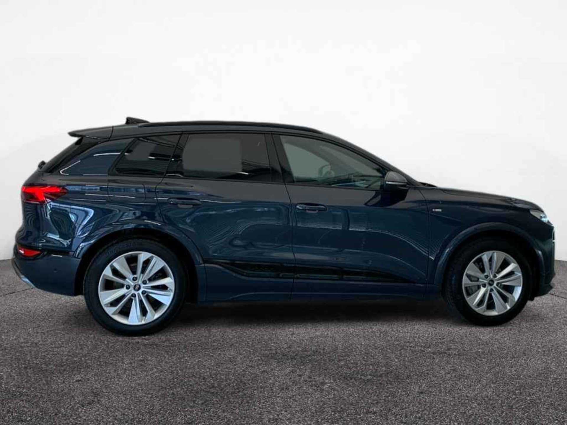 Audi Q6 SUV e-tron