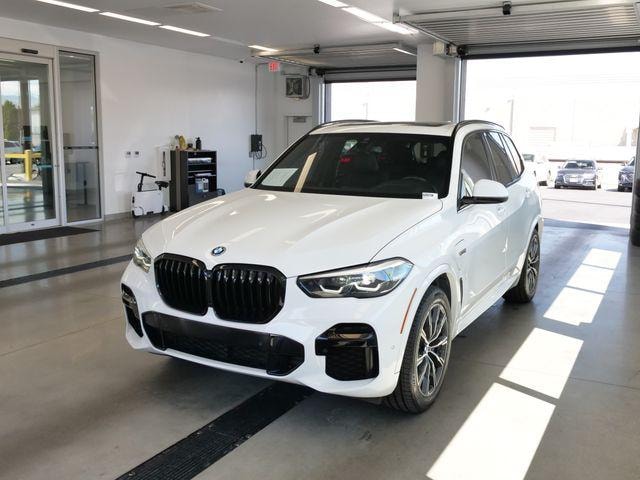 2022 BMW