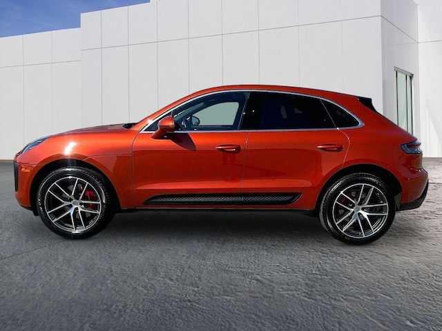 2022 Porsche Macan