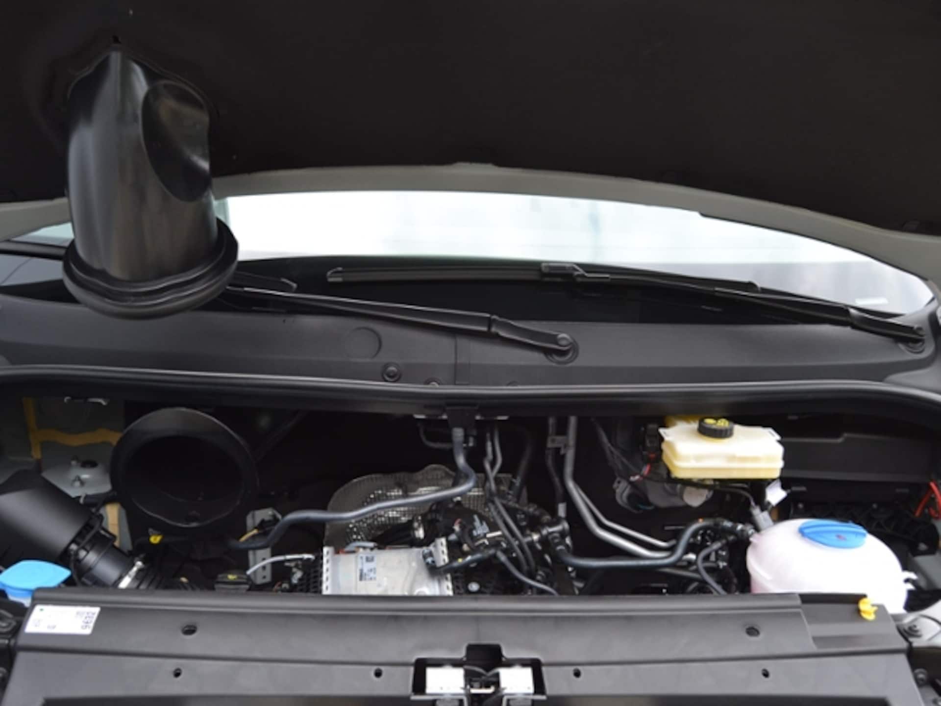 Volkswagen Crafter Kasten mittlerer Radstand