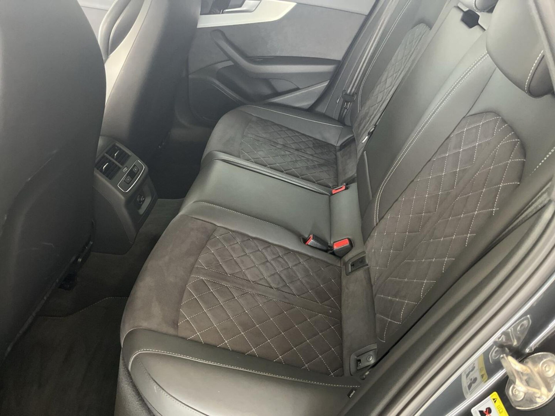 Audi A4 Avant Advanced