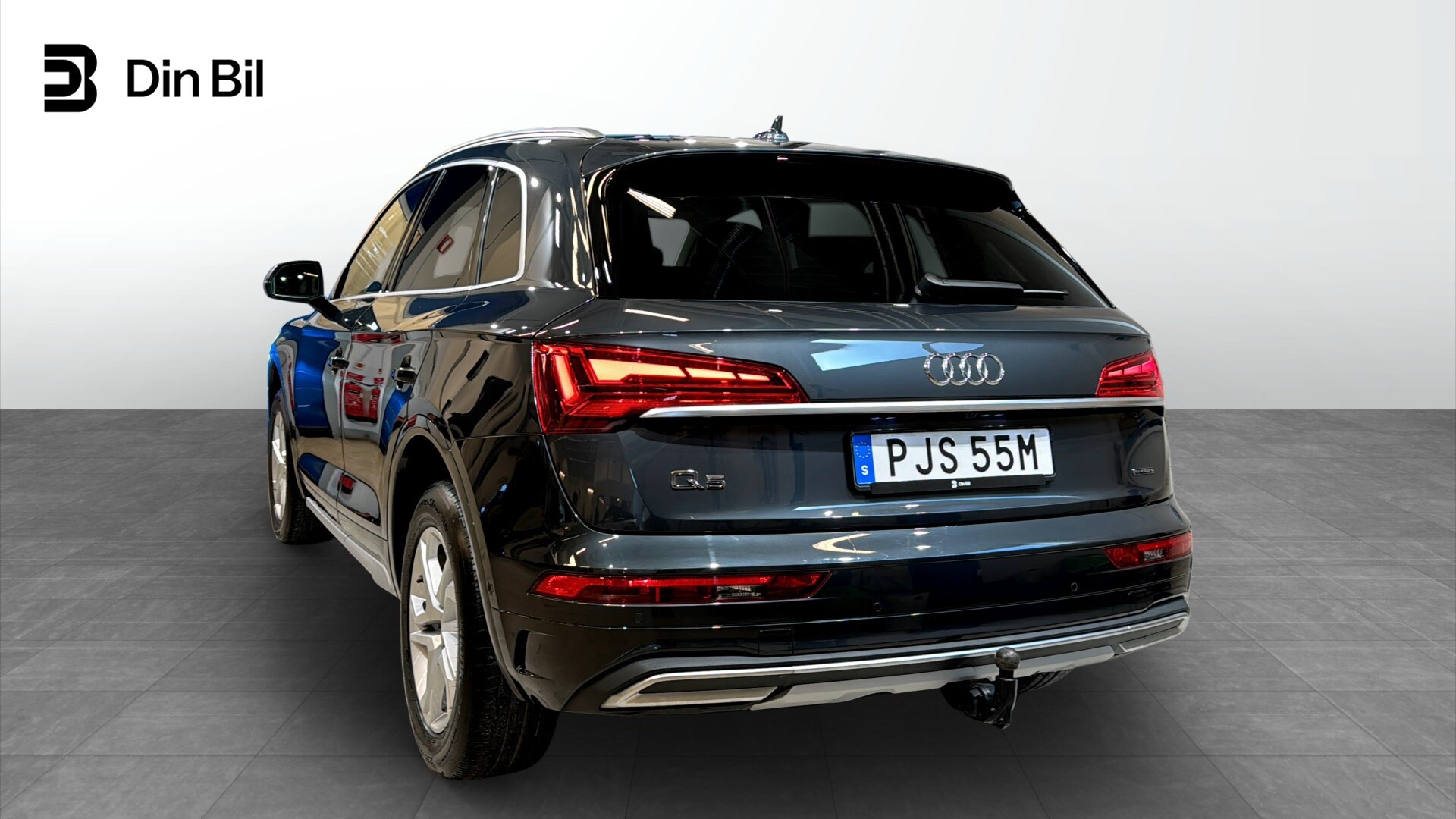 Bild som visar&nbsp;Audi Q5&nbsp;Q5 40 TDI quattro Proline advanced 204 hk S tronic - för mer information kontakta din Audi Partner