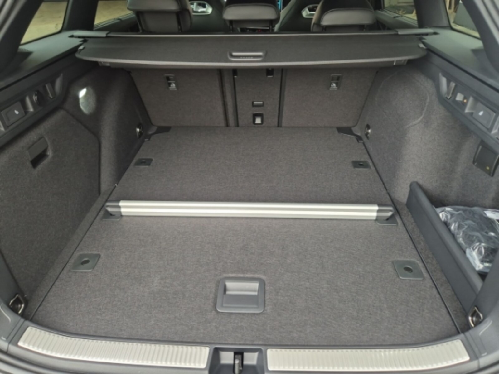Volkswagen Passat – Bild 12