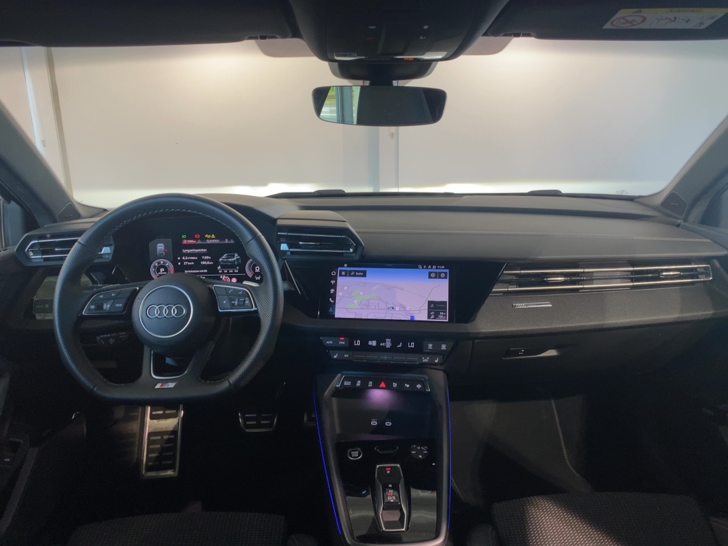 Bild über Audi A3 Sportback S line 35 TDI S tronic - für weitere Informationen kontaktieren Sie den Audi Partner