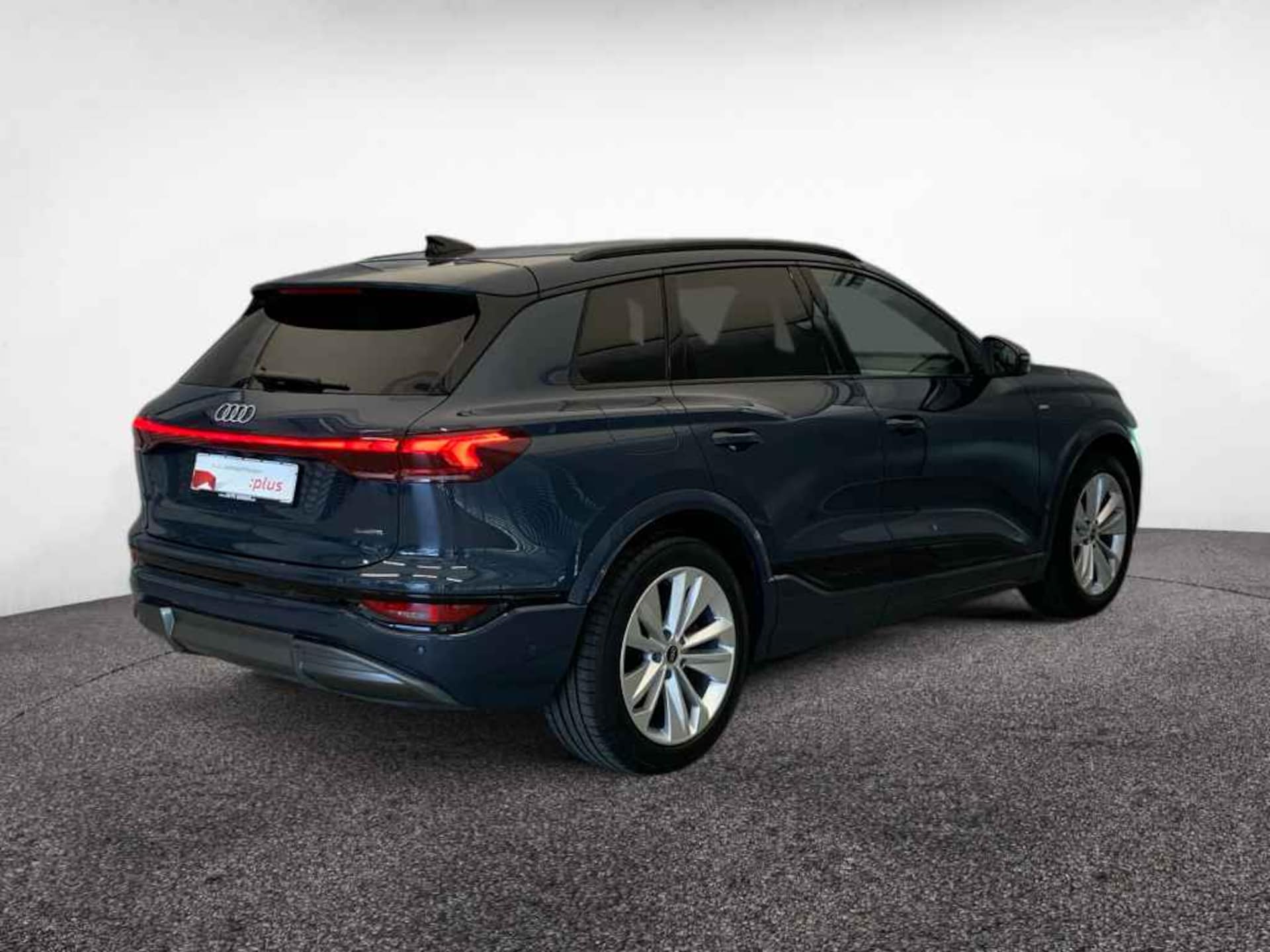 Audi Q6 SUV e-tron
