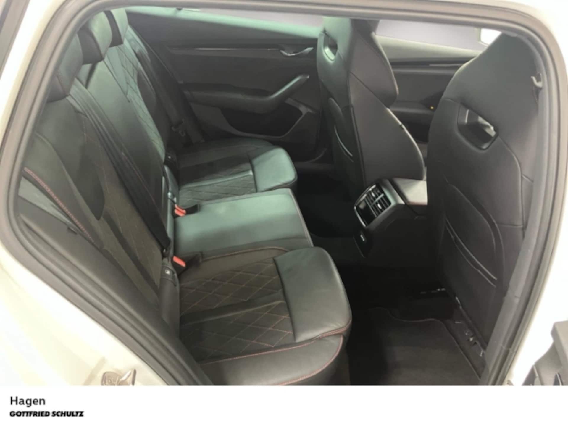 Skoda Octavia Combi RS
