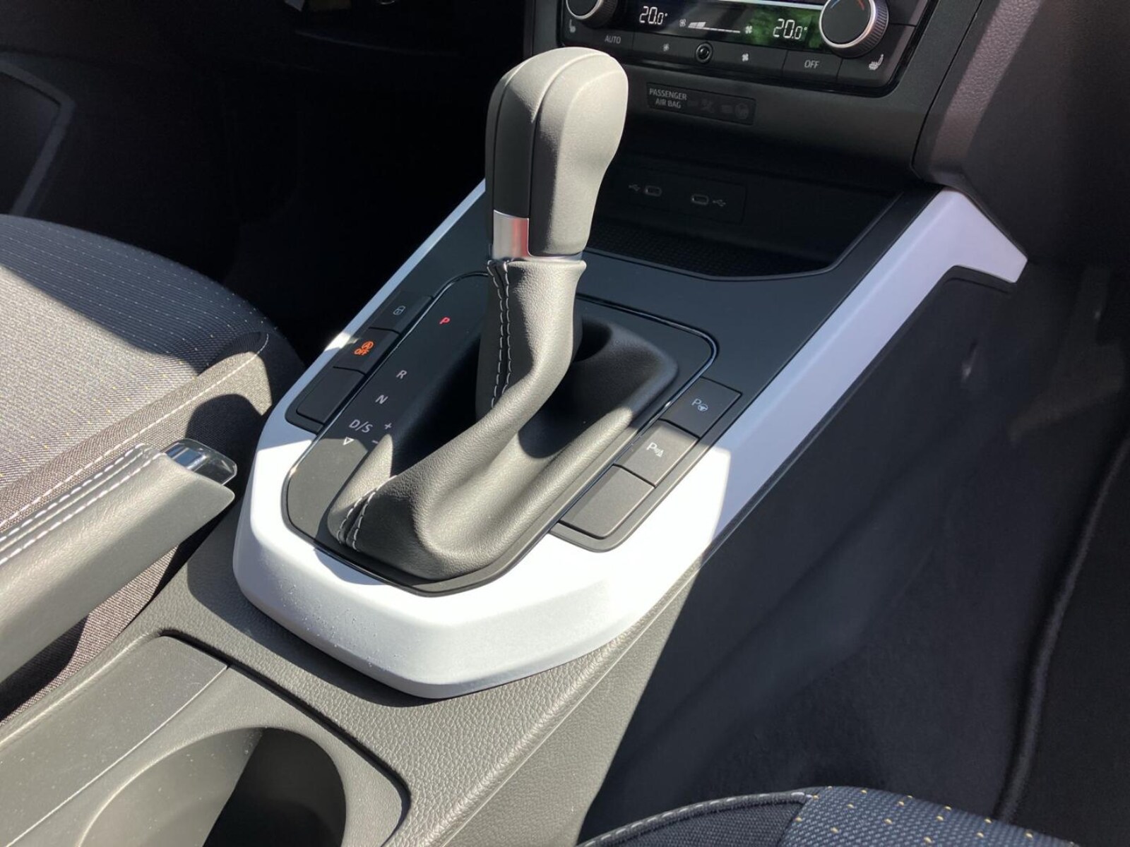 SEAT Arona – Bild 10