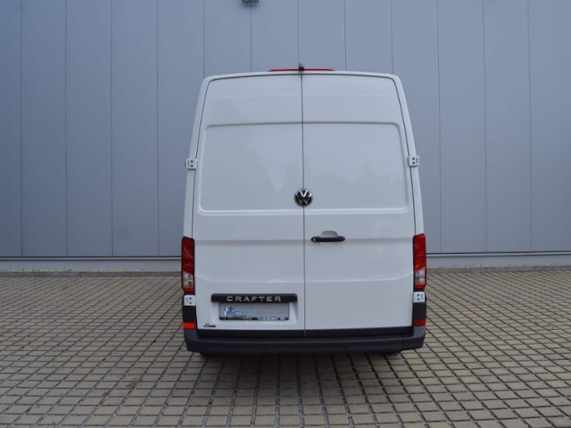 Volkswagen Crafter Kasten mittlerer Radstand