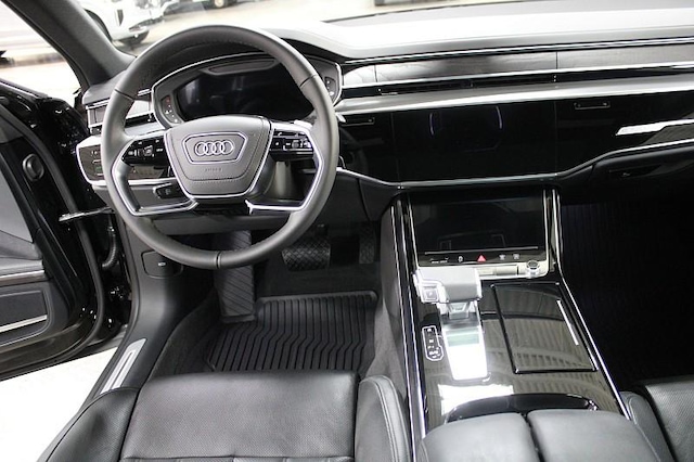 2026 Audi A8 Base - Photo 42