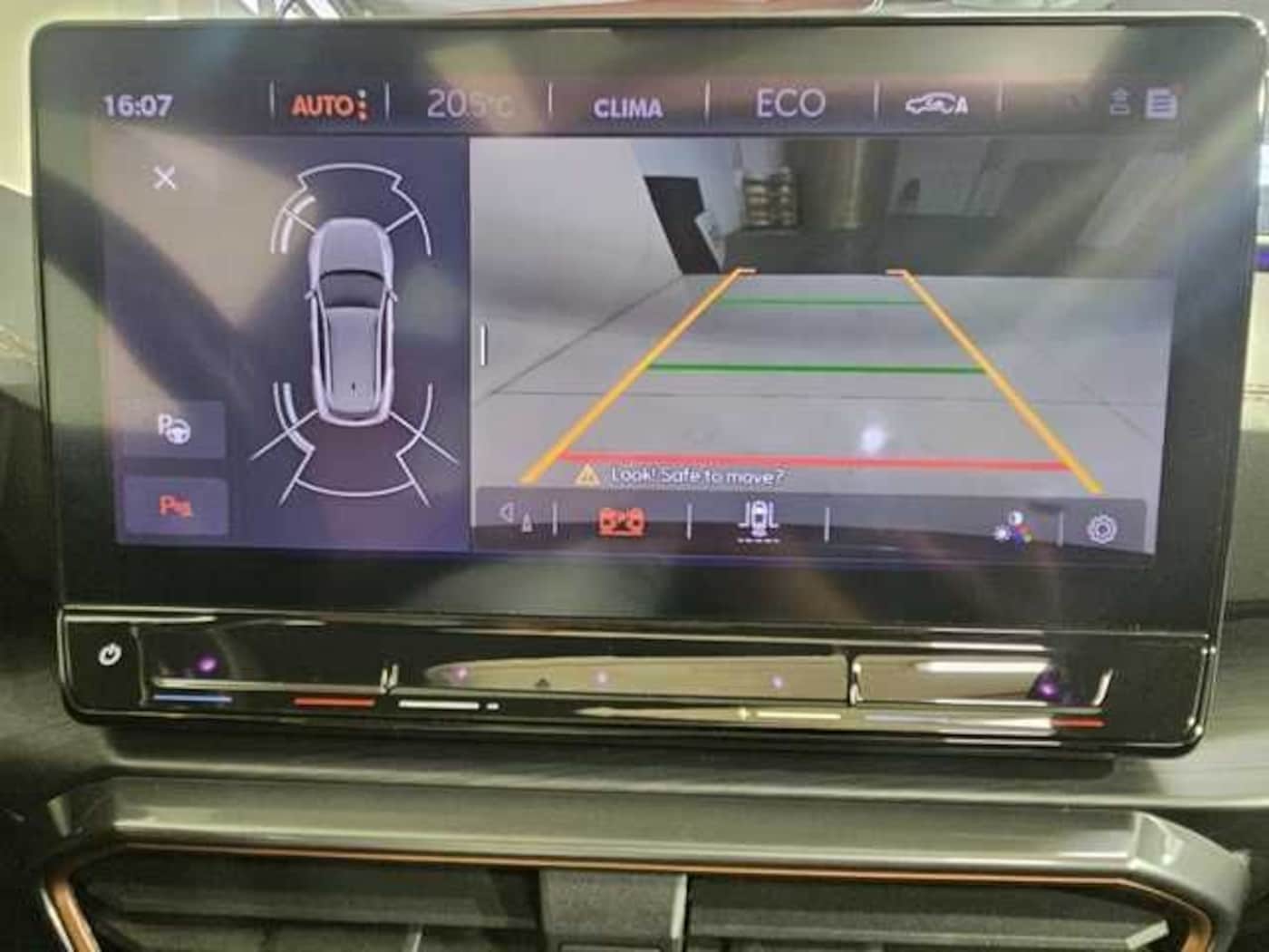 CUPRA Formentor 1.4 e-Hybrid VZ DSG 180 kW (245 CV) — photo 18