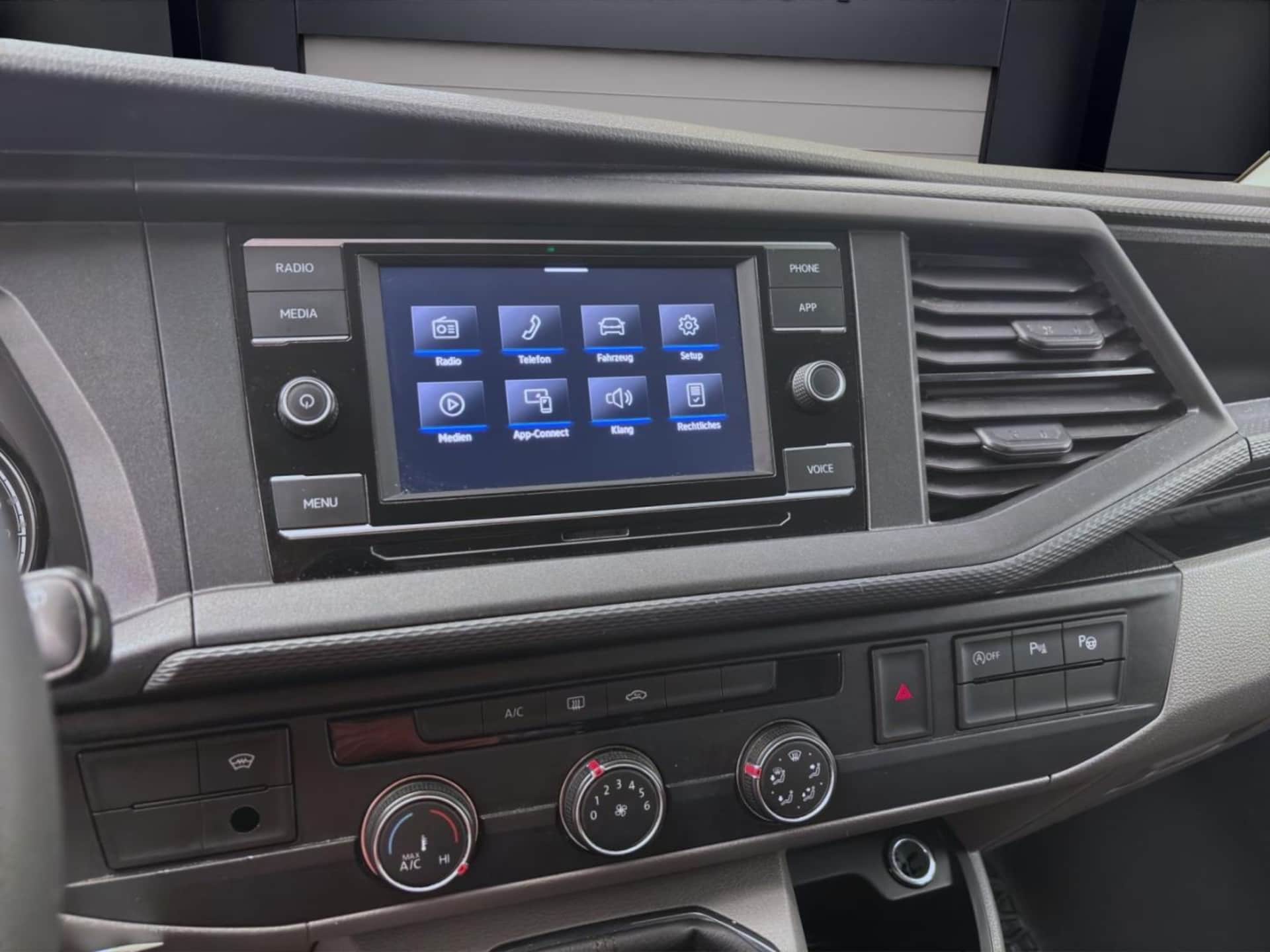 Volkswagen T6.1 Transporter Kombi kurzer Radstand