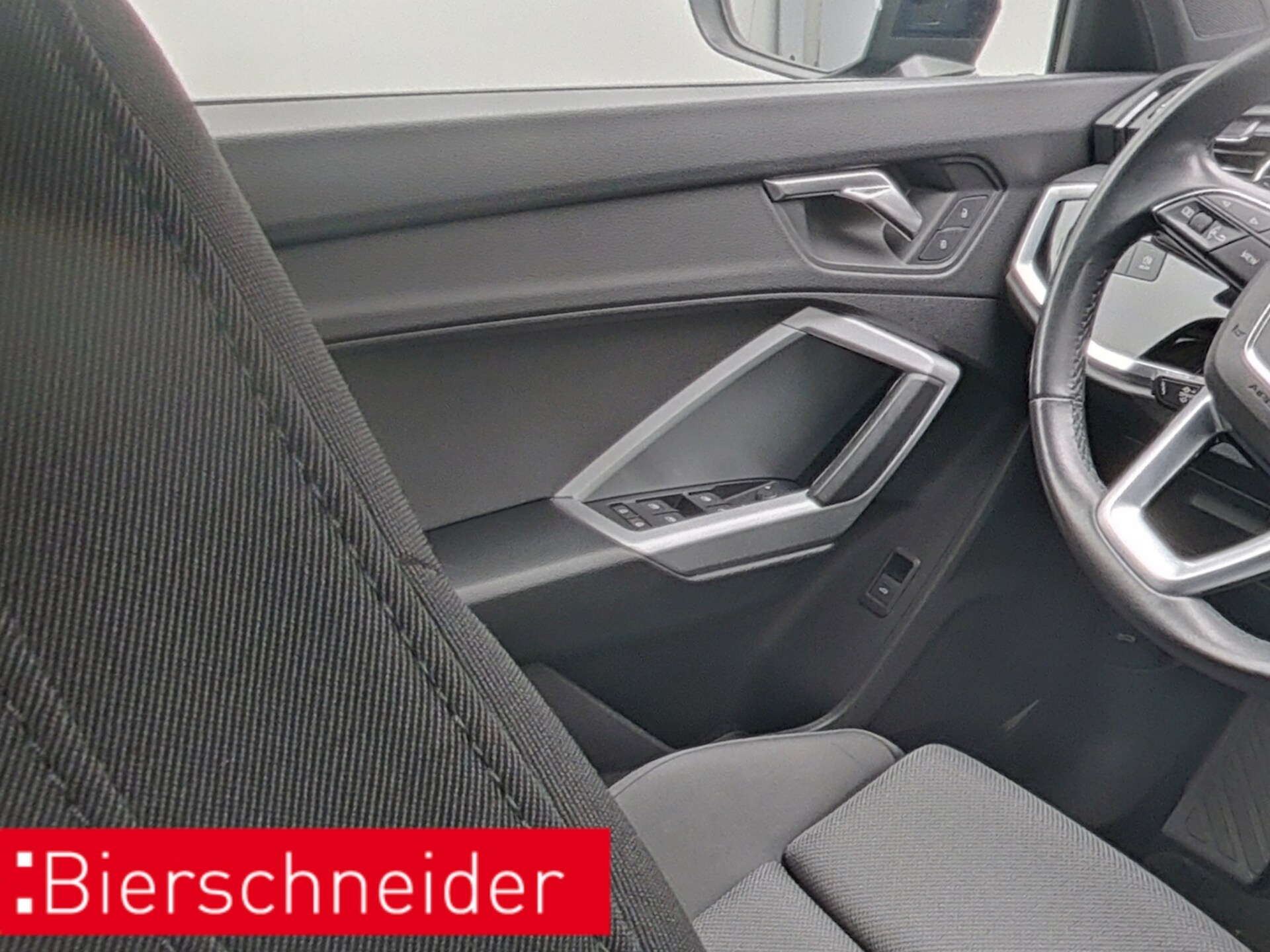 Audi Q3 SUV S line