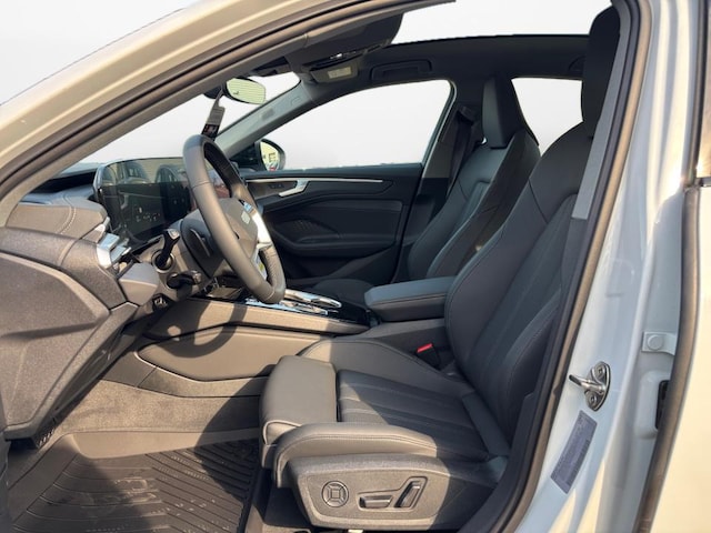 2026 Audi A6 Premium Plus - Photo 9
