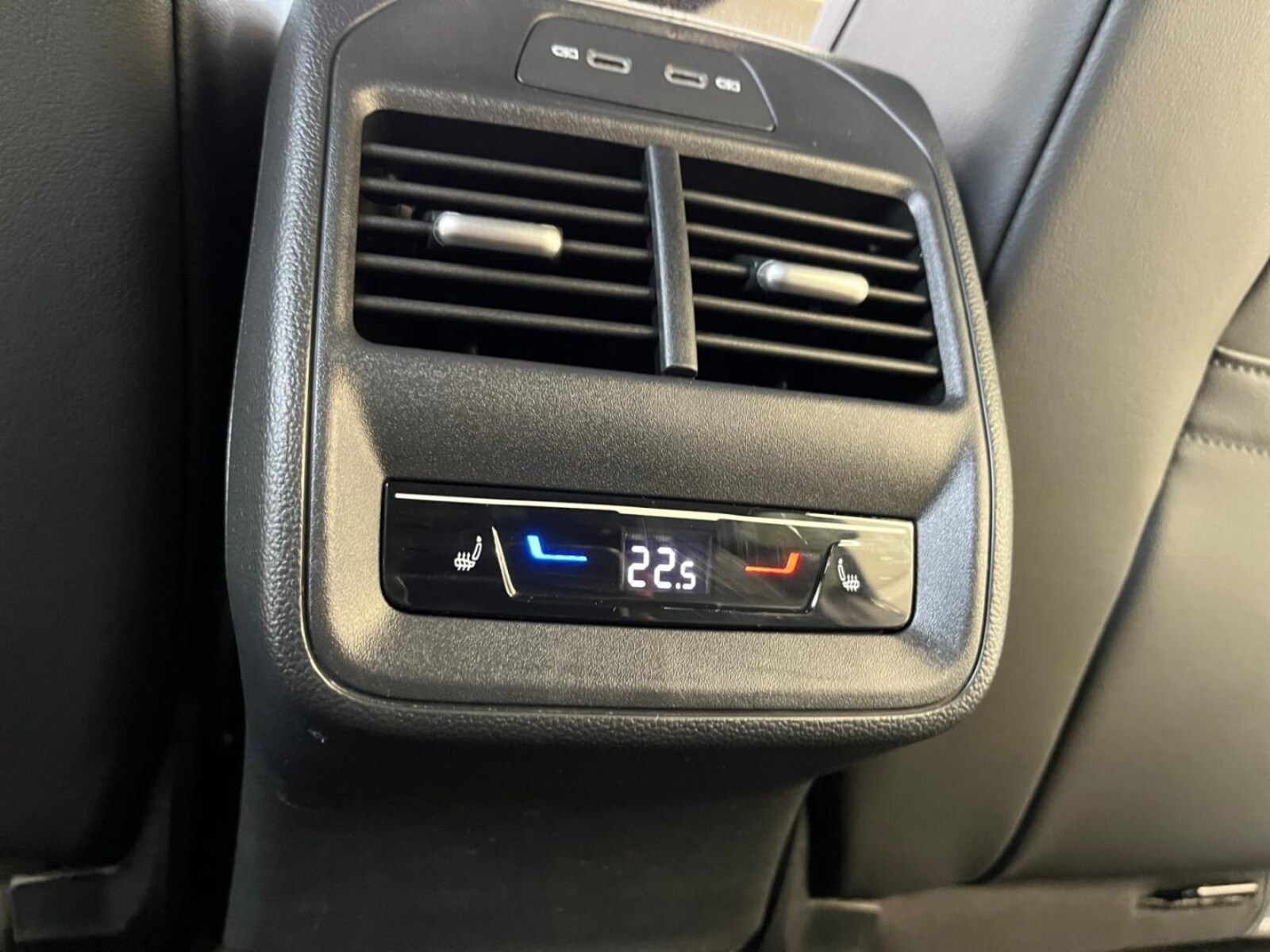 Volkswagen Passat – Bild 23