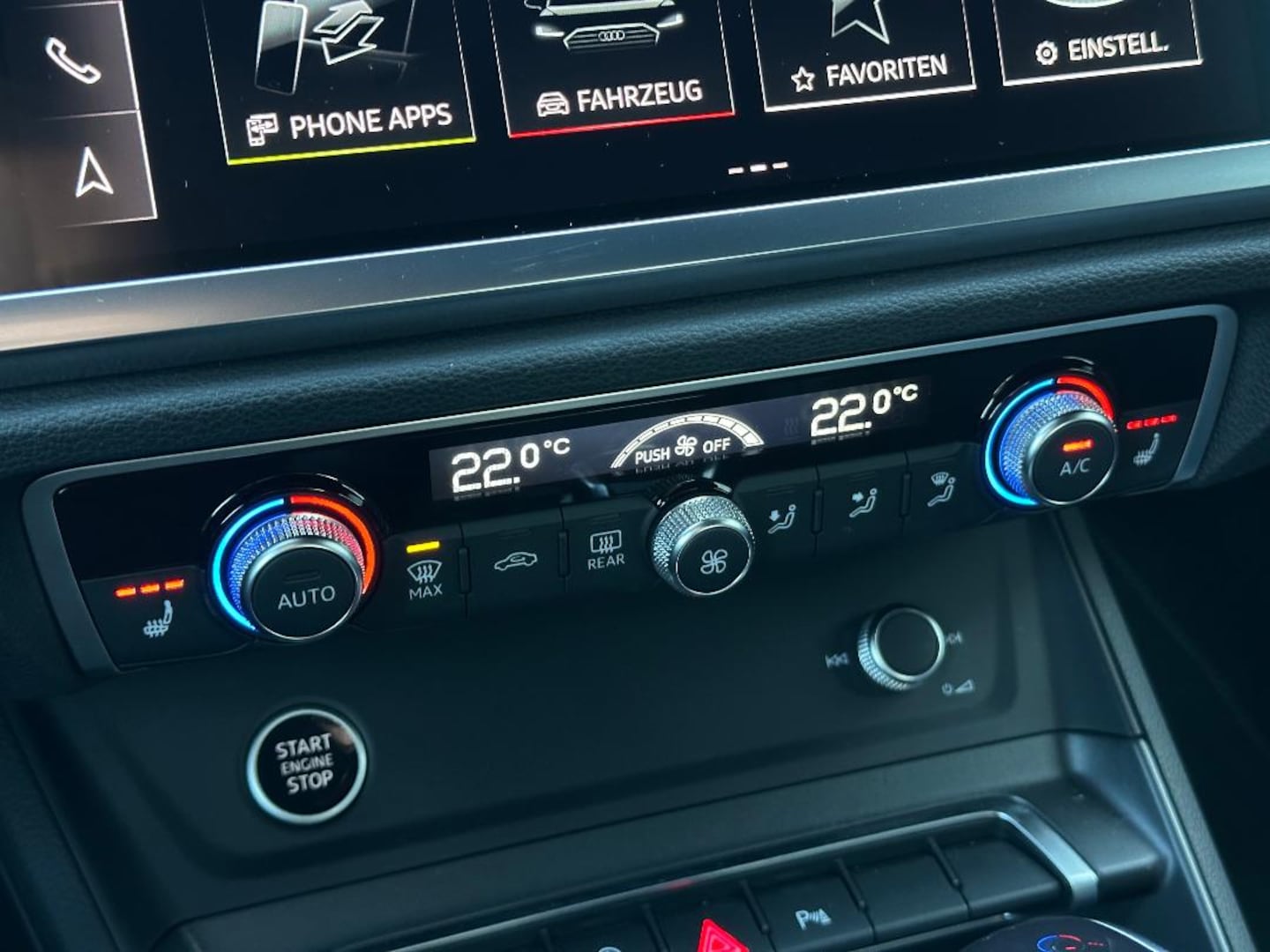 Bild über Audi Q3 S line 40 TFSI quattro S tronic - für weitere Informationen kontaktieren Sie den Audi Partner