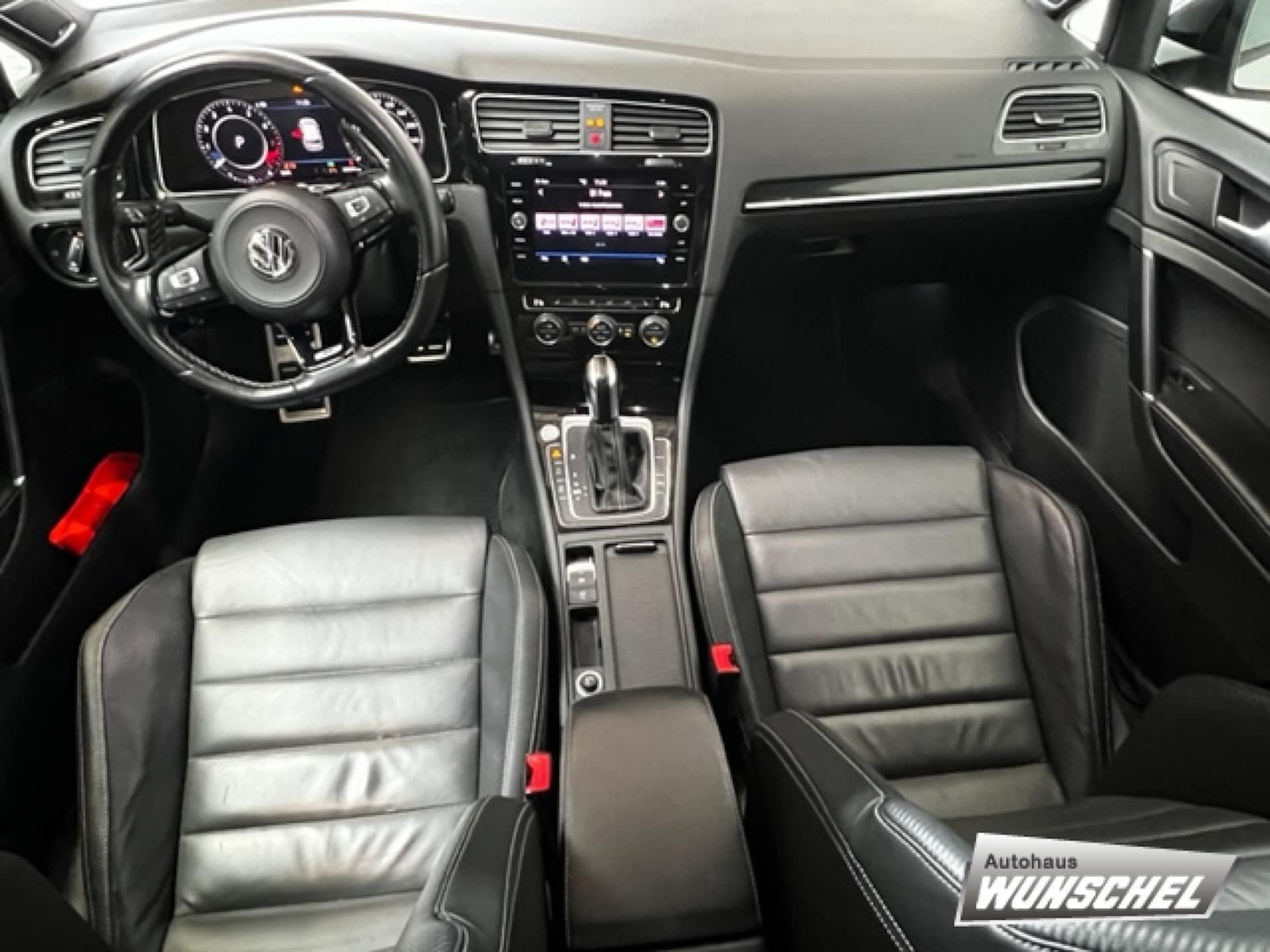 Volkswagen Golf R