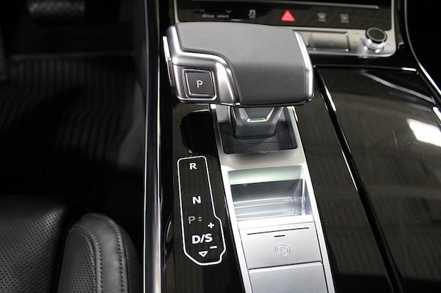 2026 Audi A8 Base - Photo 44