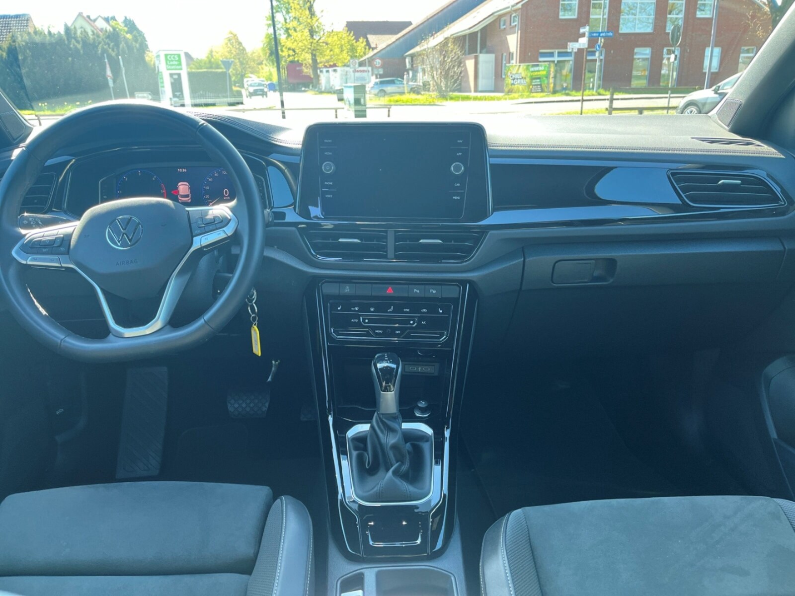Volkswagen T-Roc – Bild 9