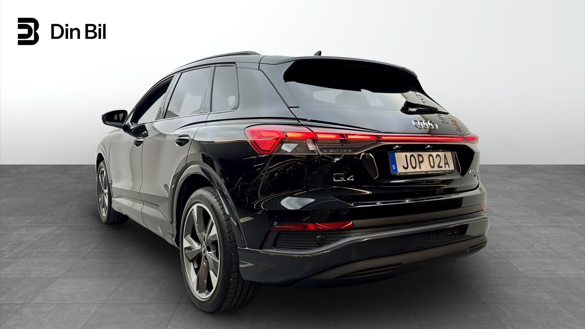 Bild som visar&nbsp;Audi Q4 e-tron&nbsp;Q4 45 e-tron quattro Proline 195,00 kW - för mer information kontakta din Audi Partner