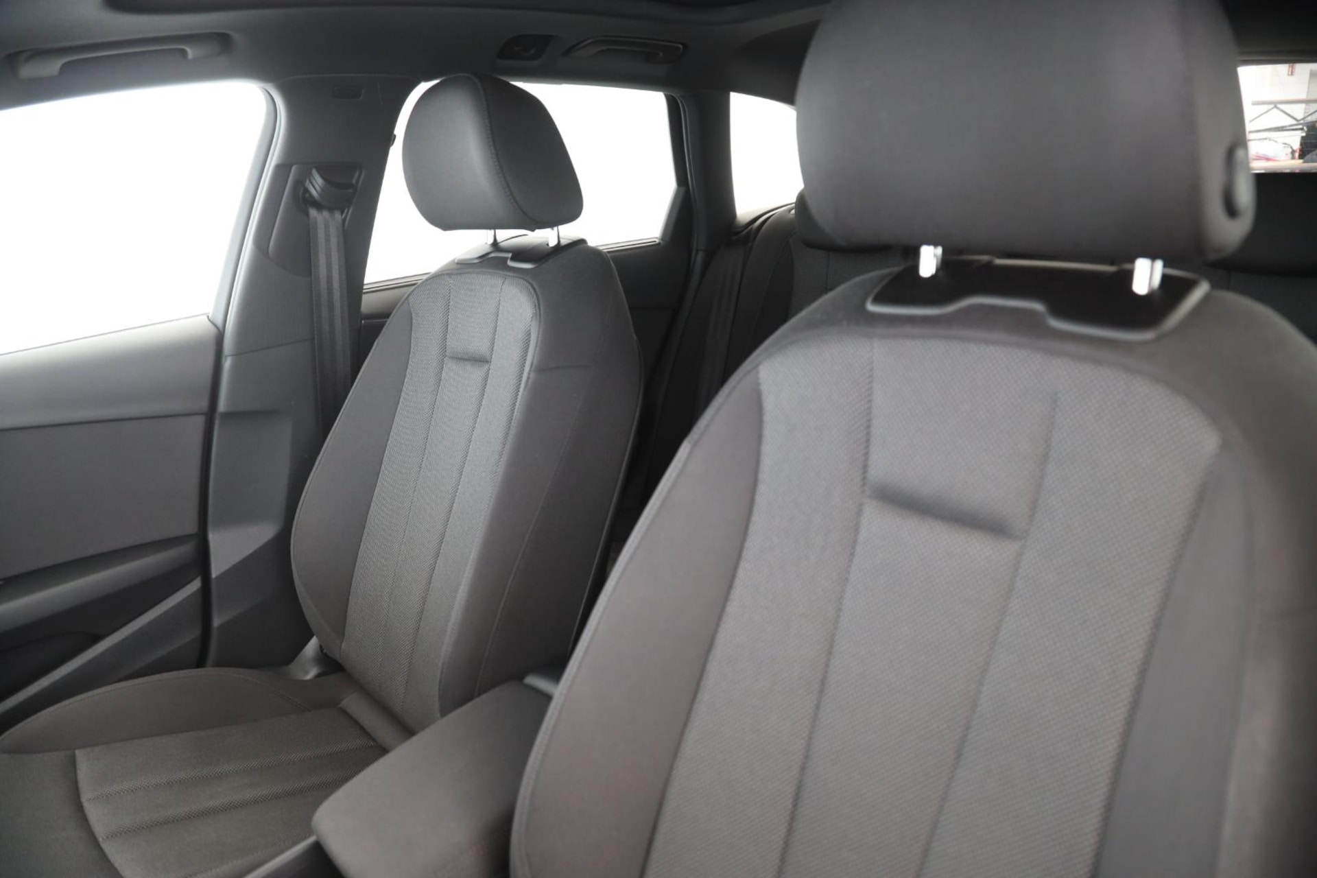 Audi A4 Avant S line