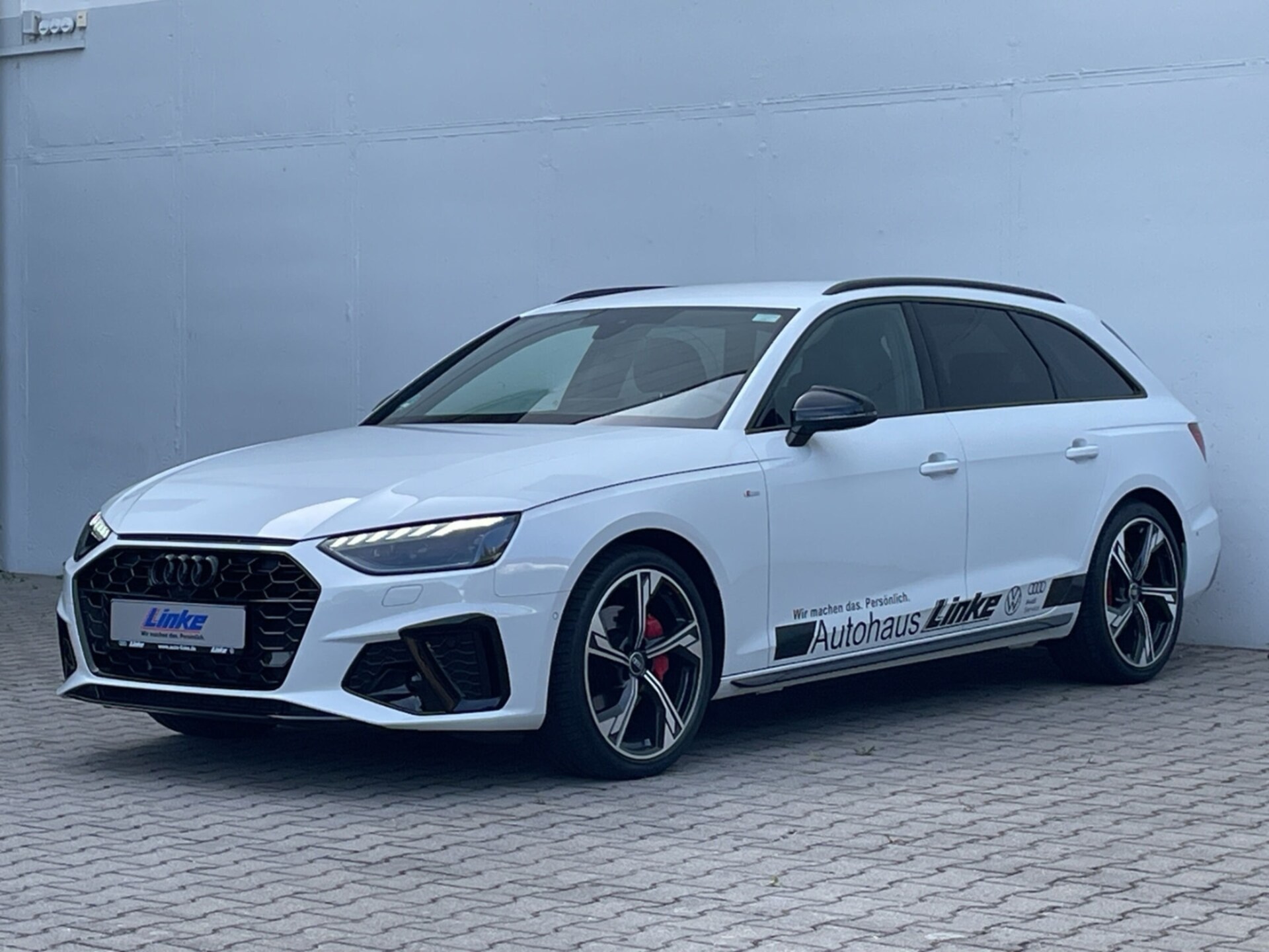 Audi A4 Avant S line