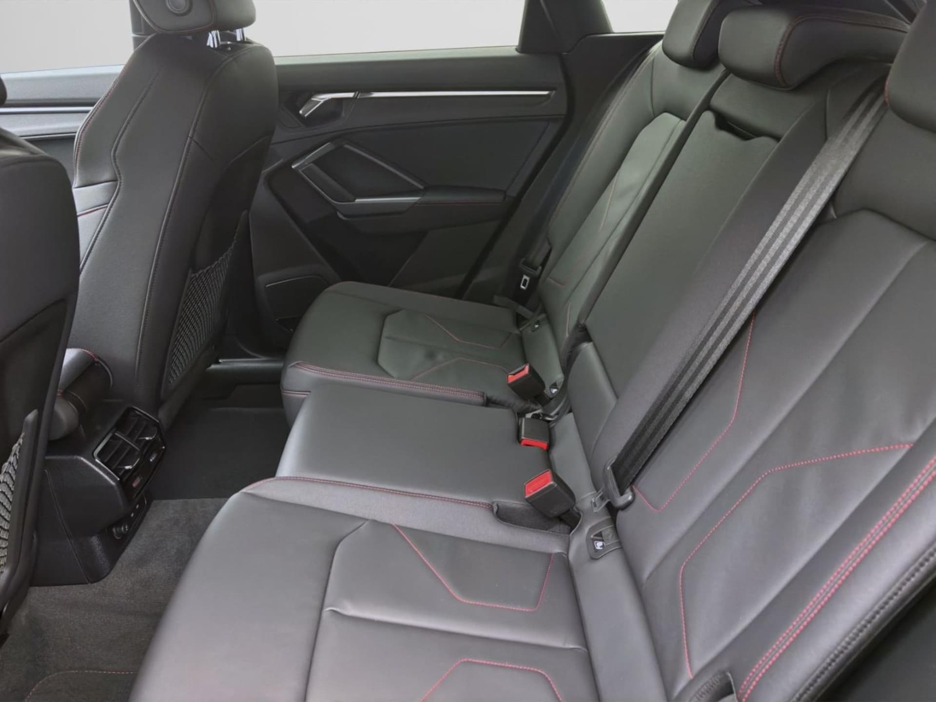 Audi Q3 SUV S line